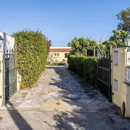 Quinta Aves - Estudio 5 * Одиашере