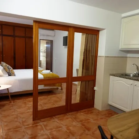 Апартаменты Quinta Aves - Estudio 5 *